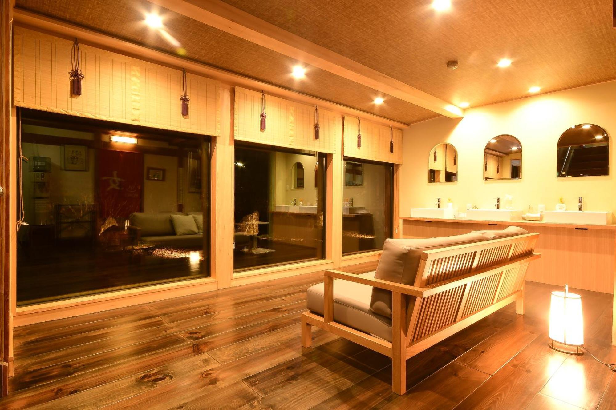 Koyasan Shukubo Yochiin Hotel Екстериор снимка